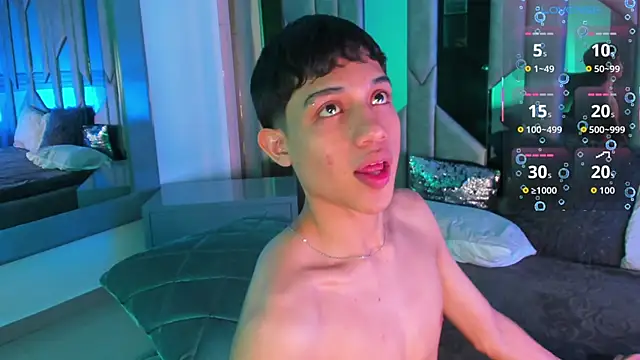 Sebax_Young webcam