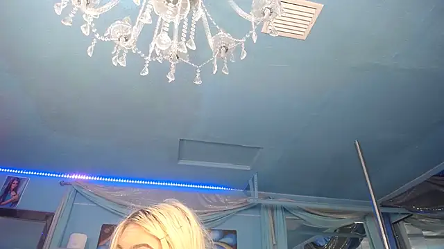 ADRIANNA_FOX webcam