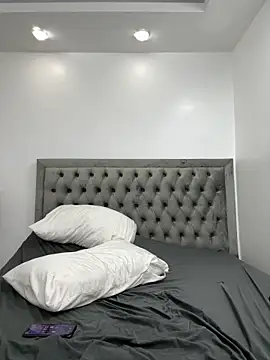 tsvivianaxxxxxxxx's room