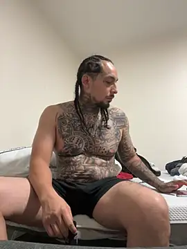 Longmoney444 webcam