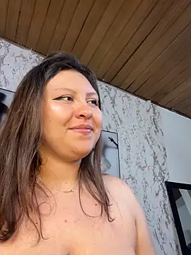 Larissa_Antonella webcam