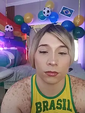 Modèle: Tiffany_Valentiine