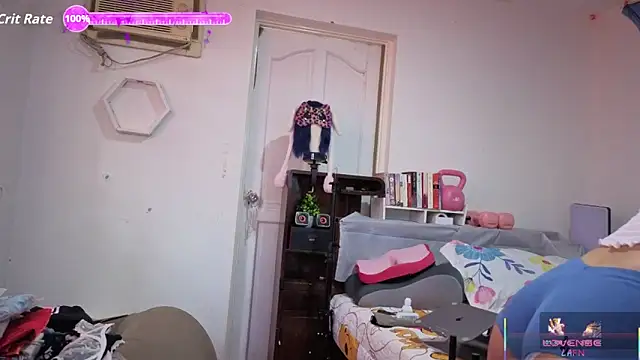 25sweetlilbunny webcam