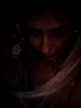 CelynaRoss webcam