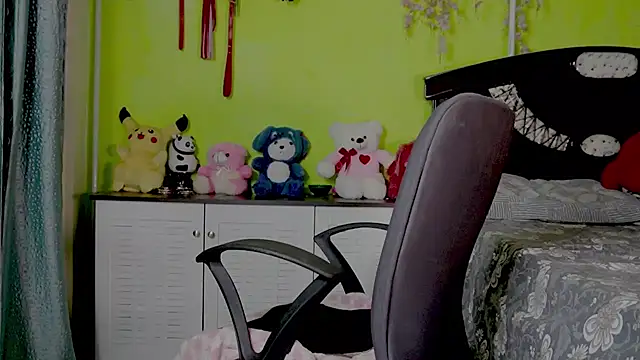 sexyhoney27 webcam