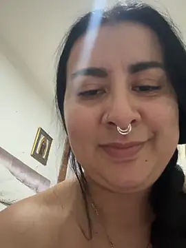 Abril_Luv webcam