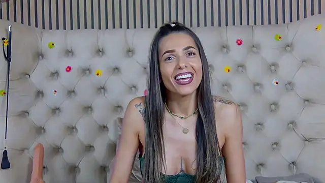 PlayfulShow webcam
