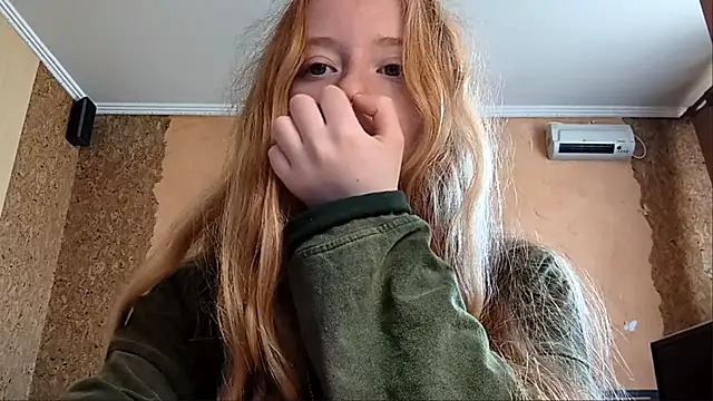 KateVibe_01 webcam