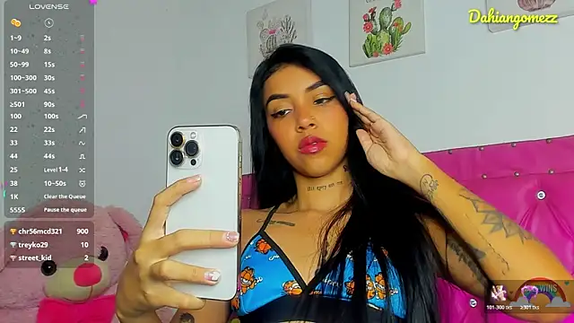 dahiiangomezz webcam