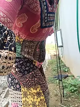 Linda-yiyi webcam
