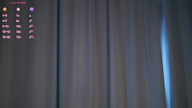 ClarineCasebolt webcam