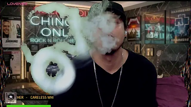 chino_roz live cam