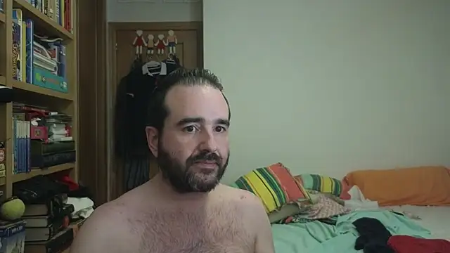 curiosillo83 live cam