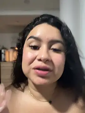 Pretty_Isadora live cam