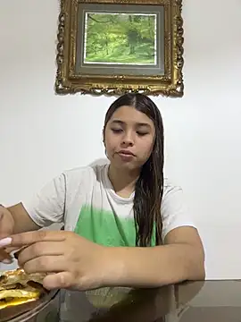 baddieasiantv live cam