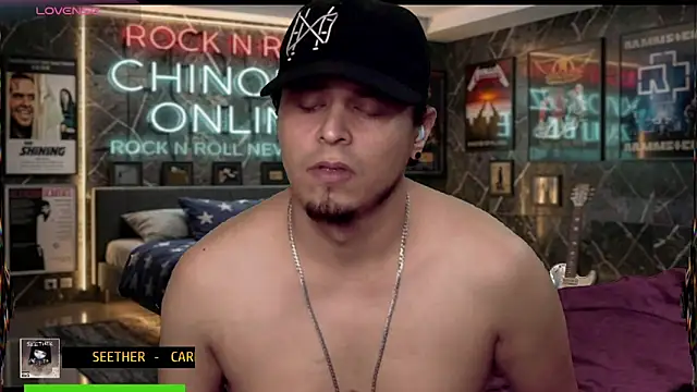 chino_roz webcam