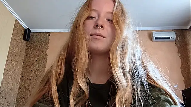 KateVibe_01 webcam