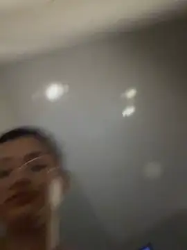 Lily____ webcam