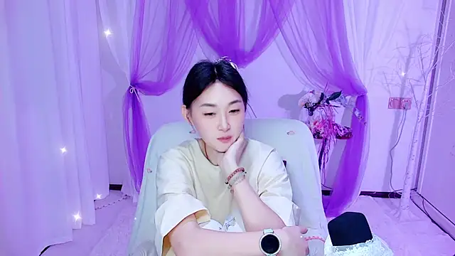 Tili_Lucky webcam