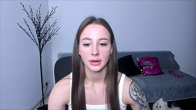 Tina_tin85 webcam