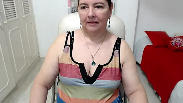 leonela_69 webcam