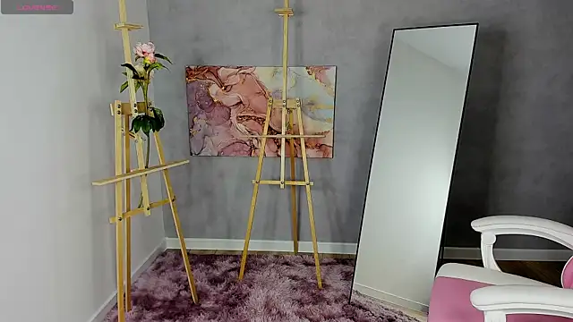 Mary_Holland webcam