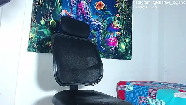 Techno_420_ webcam