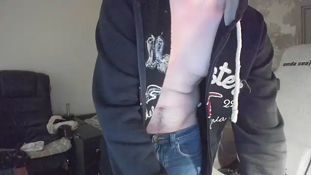 Knuckles17 webcam