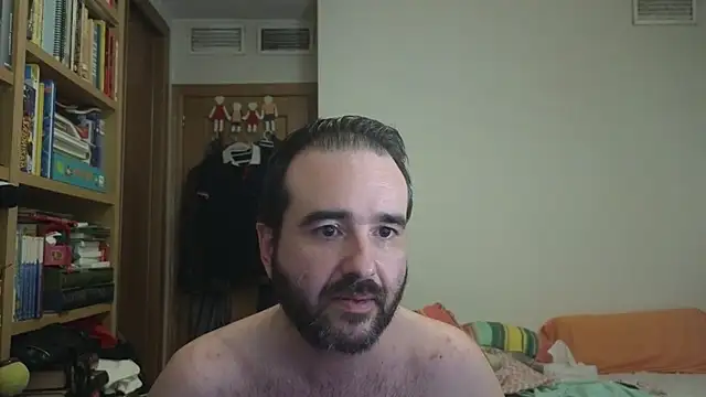 curiosillo83 live cam
