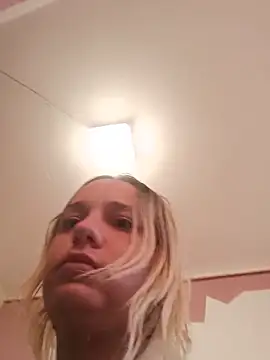 Mia_RainX