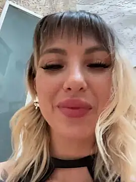 TeaseBabeXXX live cam