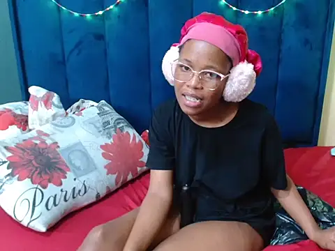HotCreamyTea webcam