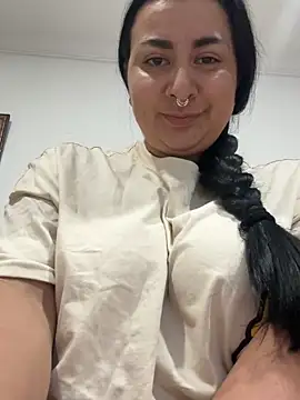 Abril_Luv webcam