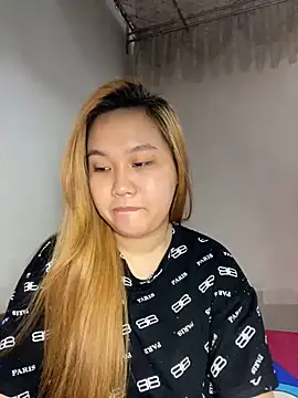 Almira6868 webcam