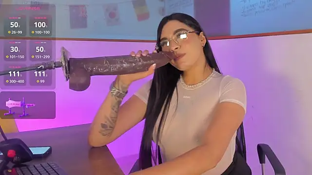 Juli_Casanova webcam