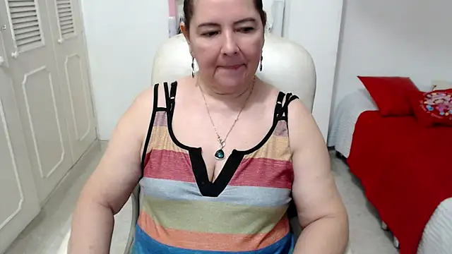 leonela_69 webcam