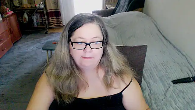 sex2 (F mature) - naked, squirt
