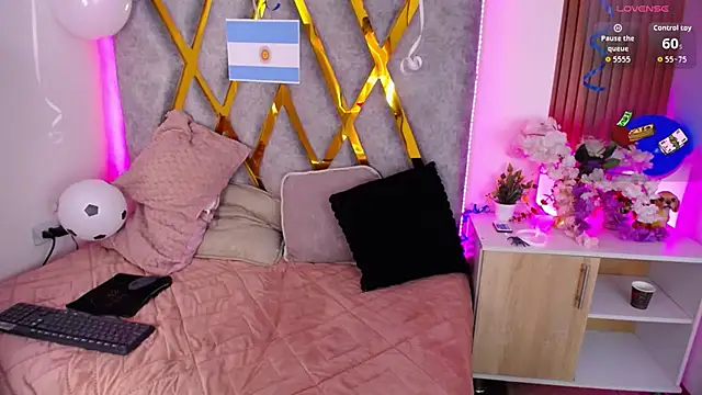 Elizabeth_Evans1 webcam