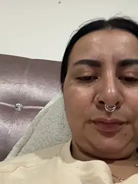 Abril_Luv webcam