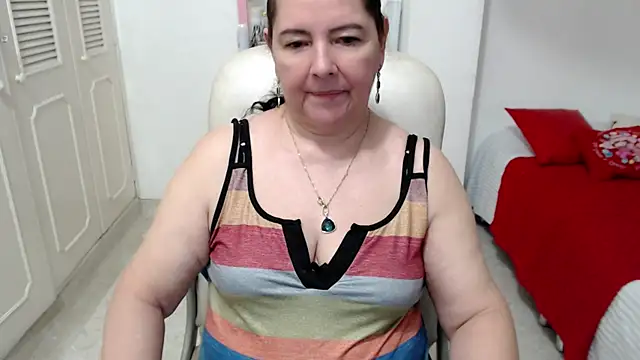 leonela_69 webcam