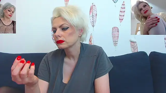 Golden__Girl__WOW__ webcam