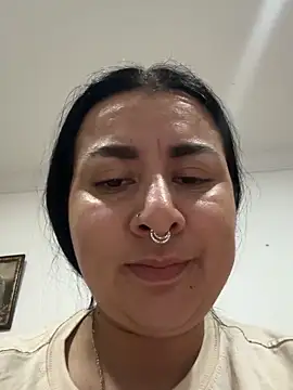 Abril_Luv webcam