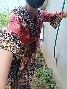 Linda-yiyi webcam