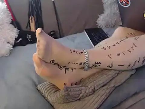 GoddessMonicaAngels webcam