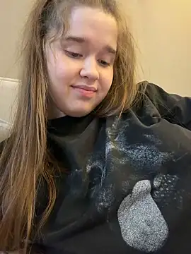 HornyGirlH