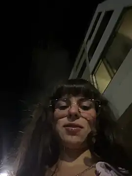 VioletaSubmissive live cam