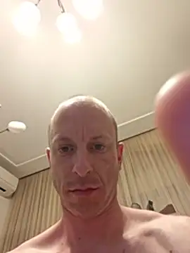 CroatianStylePussyLover live cam