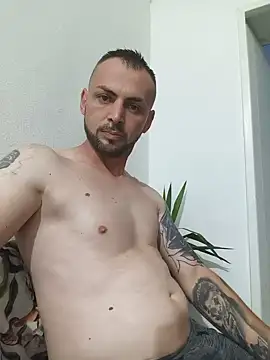 papichulo0099 live cam