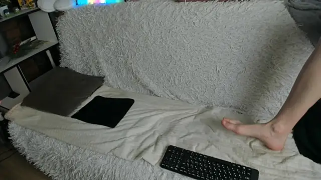 TwinkWhite live cam