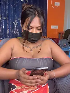 Hot_Urvi live cam